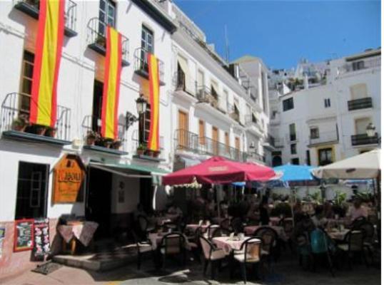 Casa Marlo, Spacious House In The Lively Centre Of Competa Exterior photo